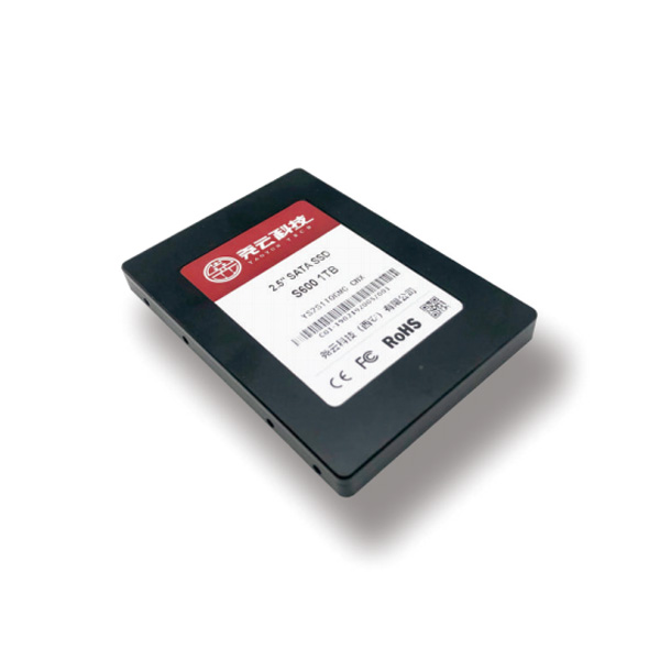 2.5" SATA 固态硬盘